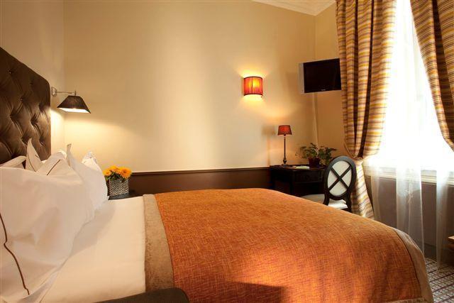 Hotel Lenox Saint Germain Paris Room photo
